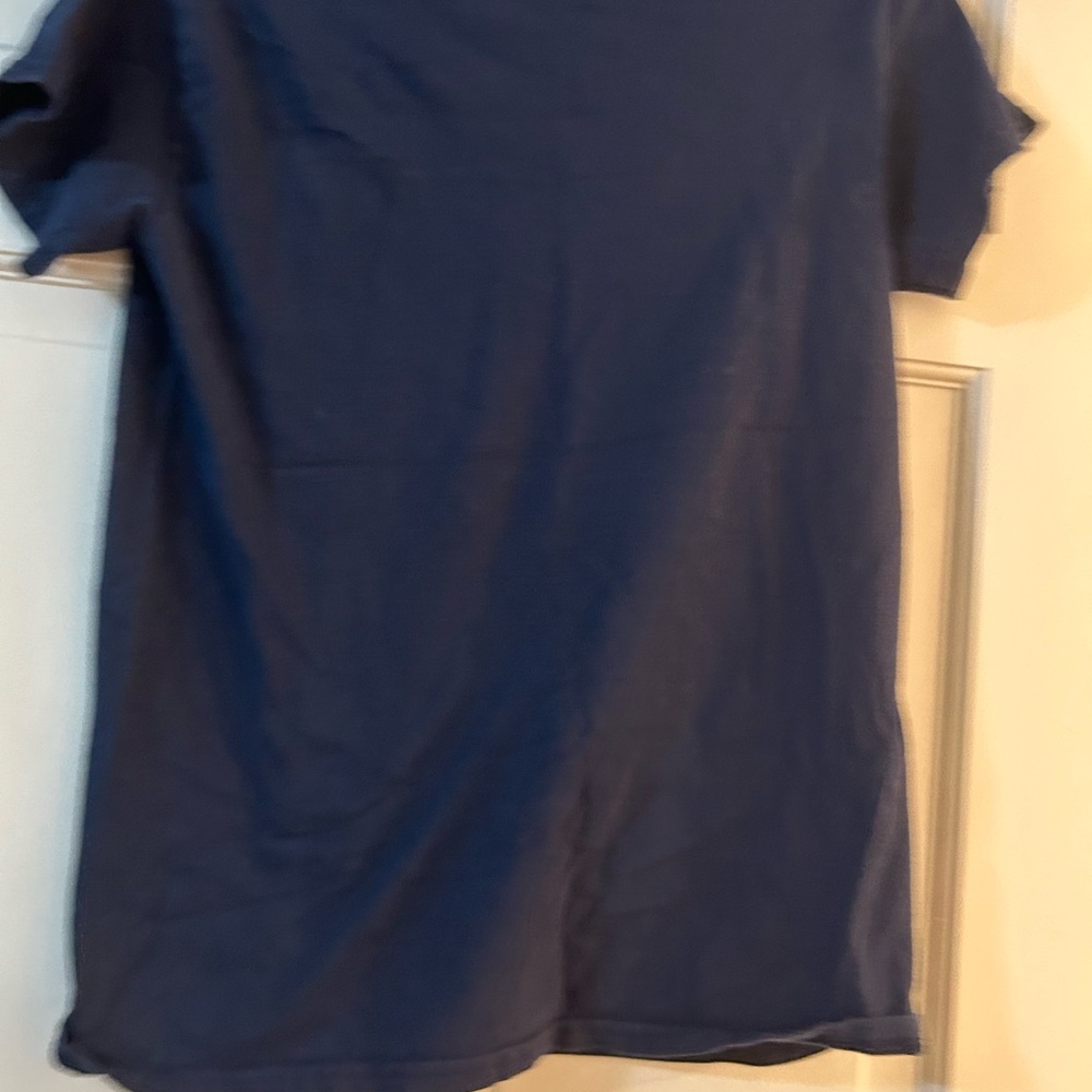 Shirt - Picture 2 of 3